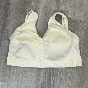 Truekind Everyday Throw On Wireless Bralette